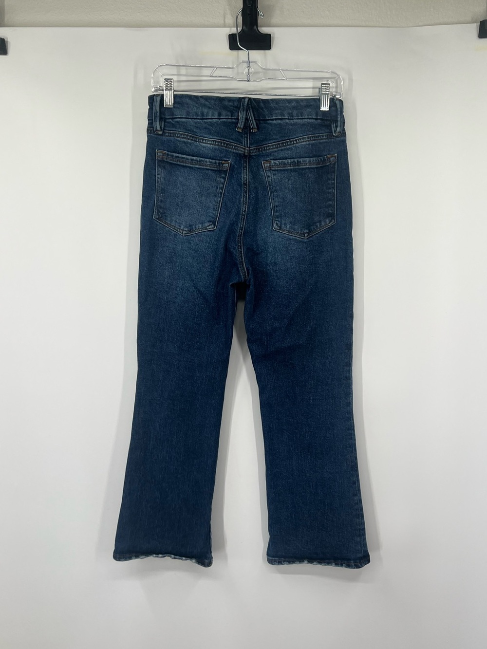 Good American High Rise Cropped Mini Bootcut Jeans - Picture 5 of 7